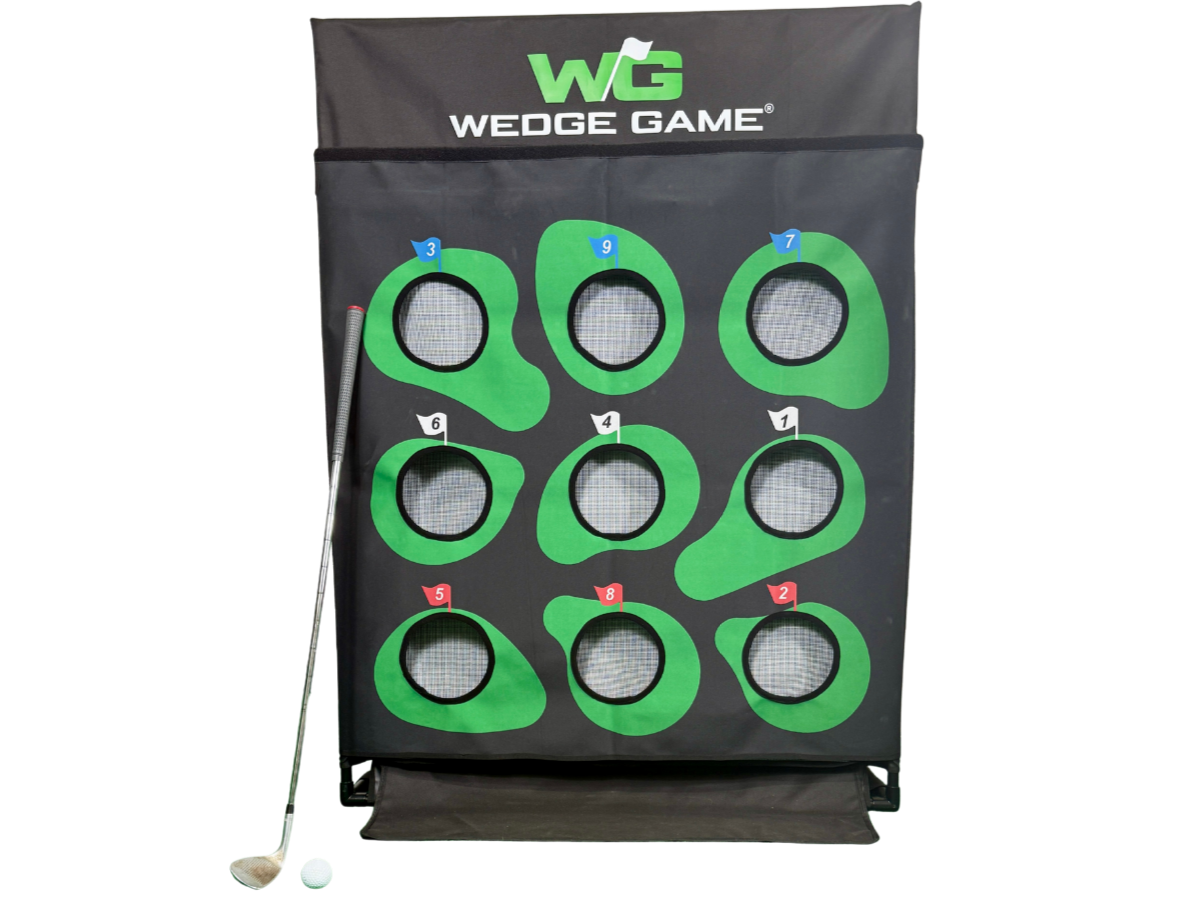 Top view of the Wedge Game 9 hole chipping panel